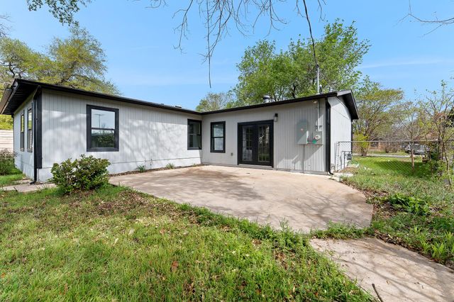 1307 Yorkshire DR, Austin, TX 78723