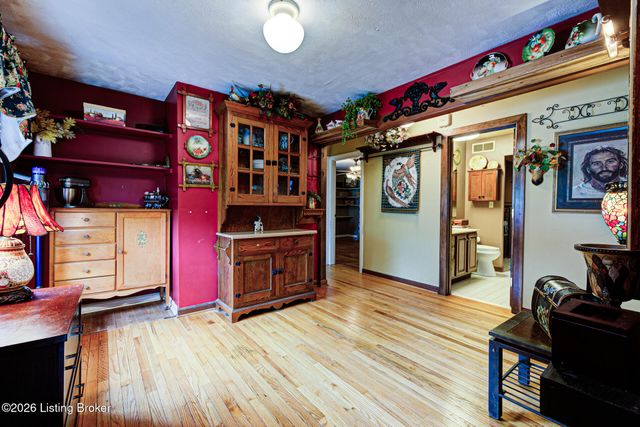 2826 Brookdale Ave, Louisville, KY 40220