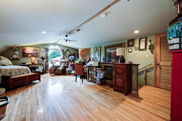 2826 Brookdale Ave, Louisville, KY 40220