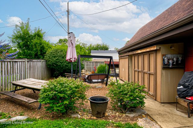 2826 Brookdale Ave, Louisville, KY 40220