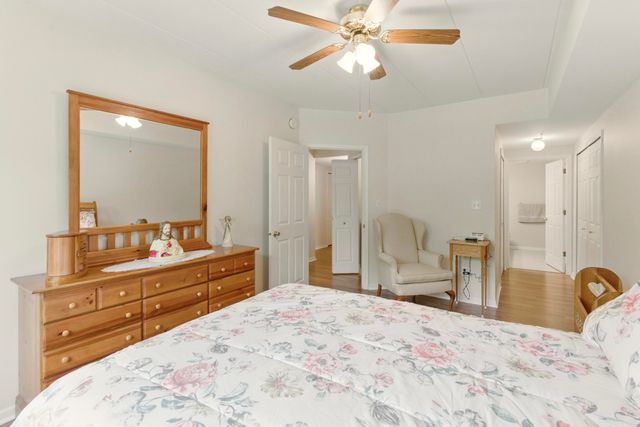 8445 Manor Avenue 103, Munster, IN 46321