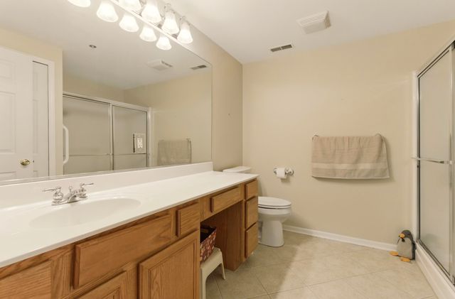 8445 Manor Avenue 103, Munster, IN 46321