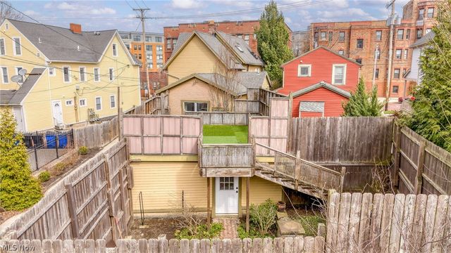 1554 W 29th Street, Cleveland, OH 44113