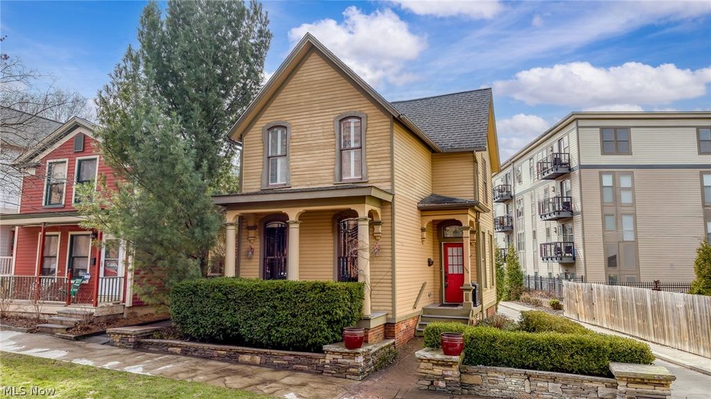 1554 W 29th Street, Cleveland, OH 44113