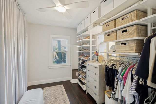 1023 Mount Auburn Avenue, Dallas, TX 75223