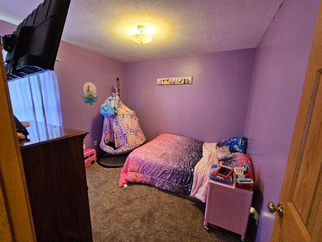 211 Arrowhead Road, Willard, MO 65781