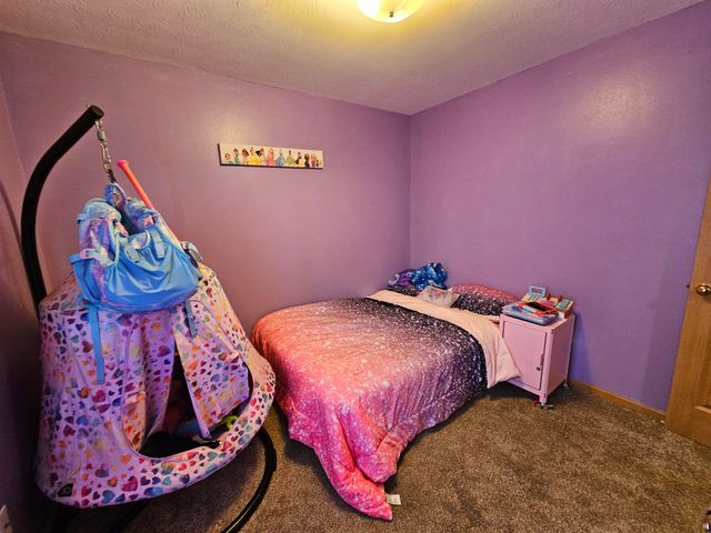 211 Arrowhead Road, Willard, MO 65781