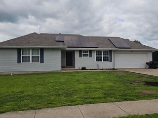 211 Arrowhead Road, Willard, MO 65781