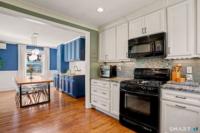 187 Southern Boulevard, Danbury, CT 06810