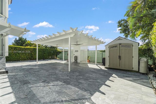 15786 SW 141st St 15786, Miami, FL 33196