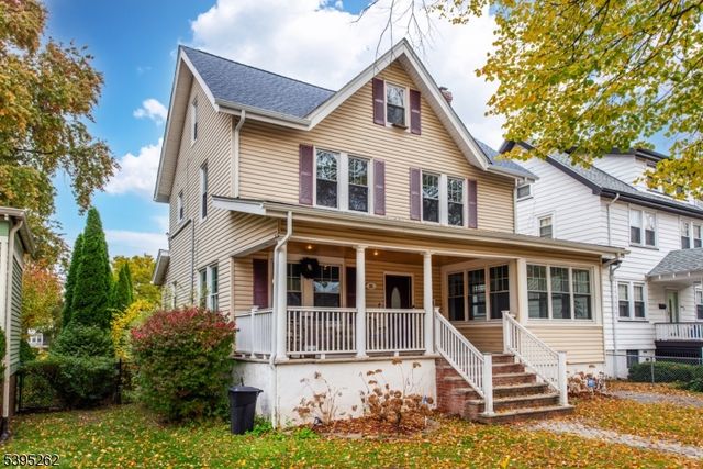 28 Lafayette Ave, East Orange City, NJ 07017