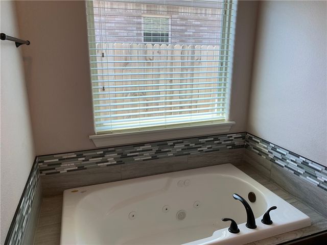 3203 SW Joshua, Bentonville, AR 72713