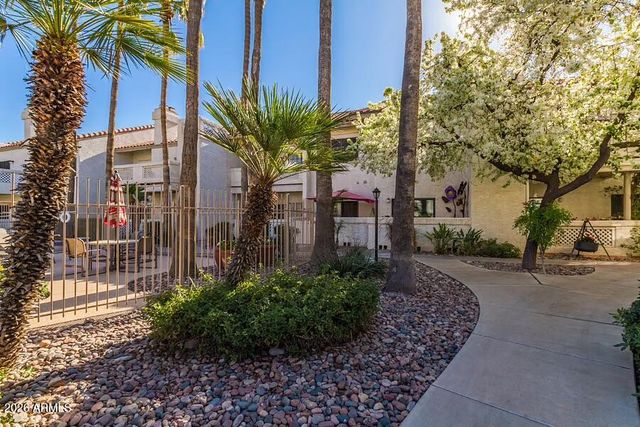 930 N Mesa Drive 2032, Mesa, AZ 85201