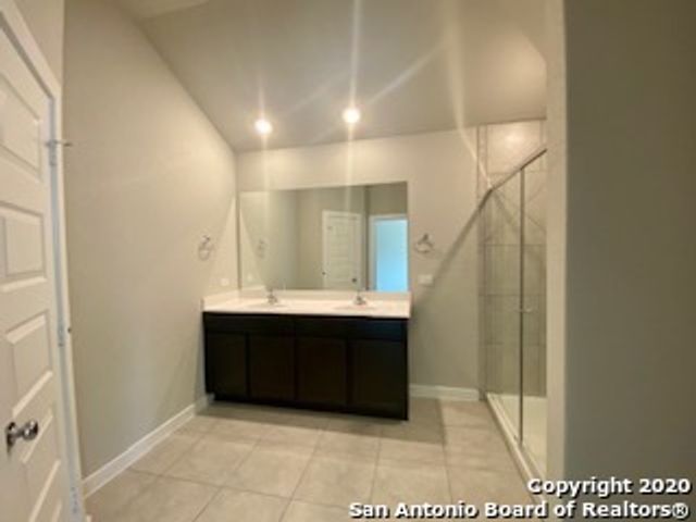12315 Tower Forest, San Antonio, TX 78253