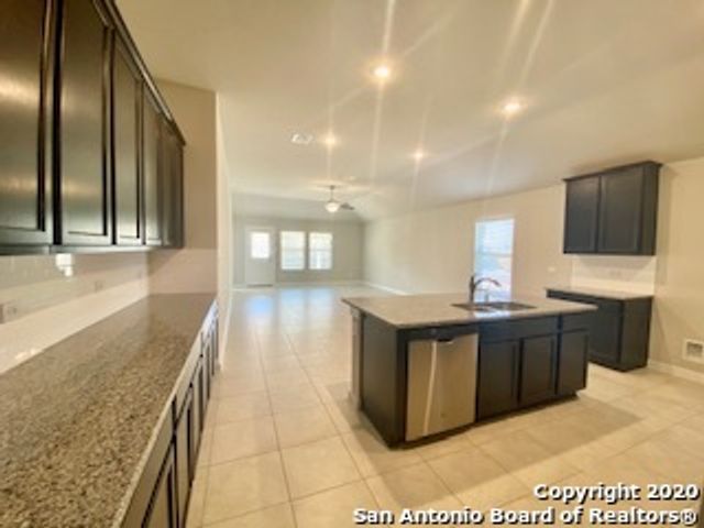 12315 Tower Forest, San Antonio, TX 78253