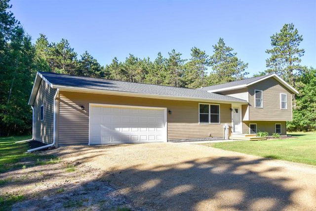 11065 EAST LANE, Waupaca, WI 54981