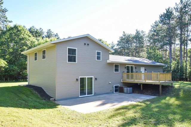 11065 EAST LANE, Waupaca, WI 54981
