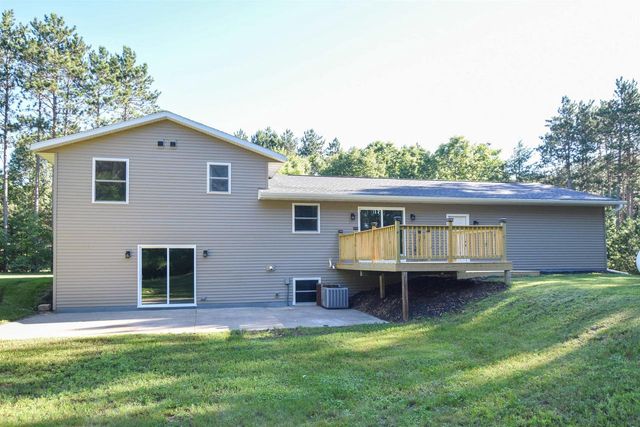 11065 EAST LANE, Waupaca, WI 54981