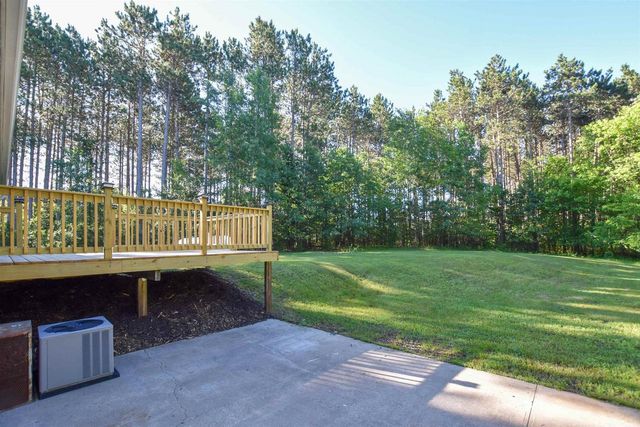 11065 EAST LANE, Waupaca, WI 54981
