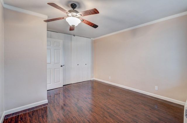 7520 Hornwood Drive 205, Houston, TX 77036