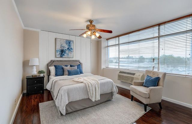 7520 Hornwood Drive 205, Houston, TX 77036