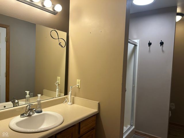 1950 Winfield Park Drive, Greenfield, IN 46140
