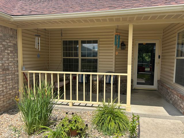 1950 Winfield Park Drive, Greenfield, IN 46140
