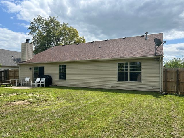 1950 Winfield Park Drive, Greenfield, IN 46140