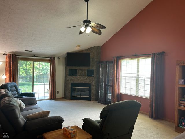 1950 Winfield Park Drive, Greenfield, IN 46140