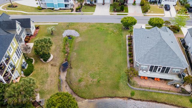 1709 Crosswinds Ave., North Myrtle Beach, SC 29582