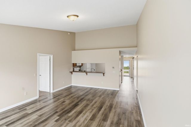 10232 Archstone Cove, New Haven, IN 46774