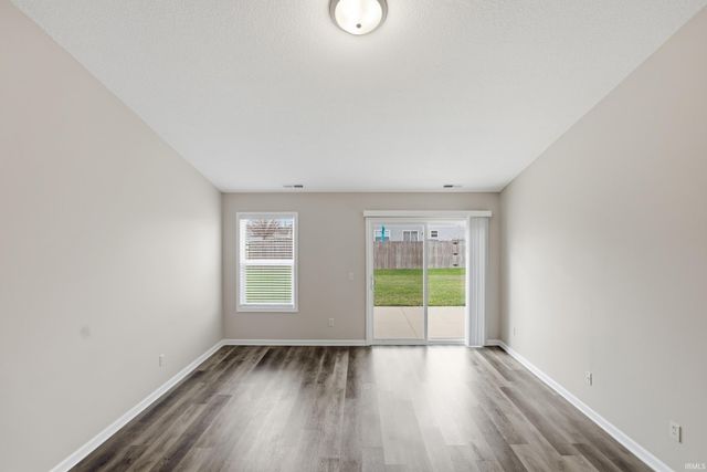 10232 Archstone Cove, New Haven, IN 46774