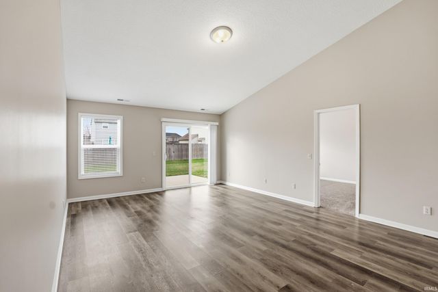 10232 Archstone Cove, New Haven, IN 46774