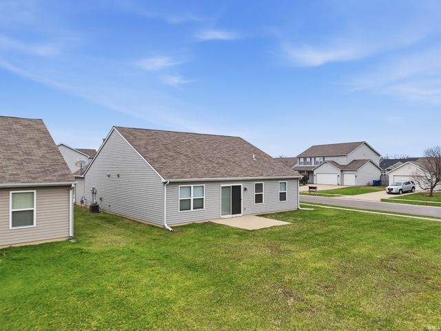 10232 Archstone Cove, New Haven, IN 46774