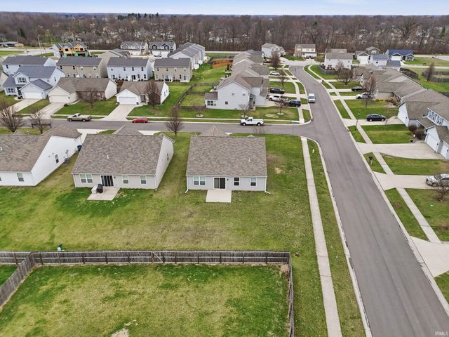 10232 Archstone Cove, New Haven, IN 46774