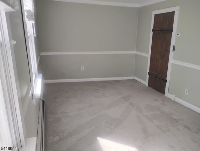 32 Laurel Drive, Jefferson Twp., NJ 07438