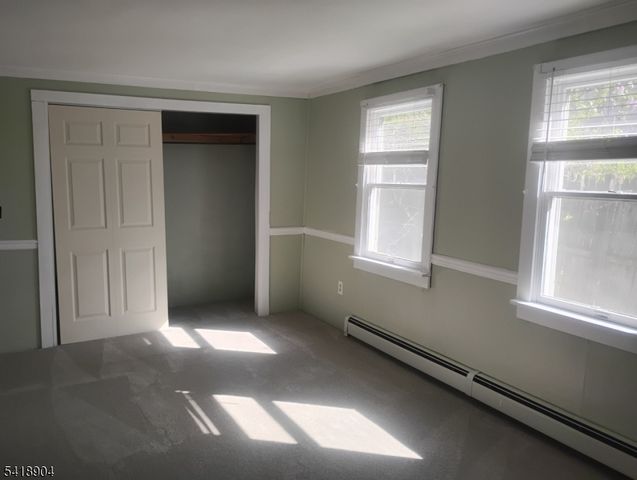 32 Laurel Drive, Jefferson Twp., NJ 07438
