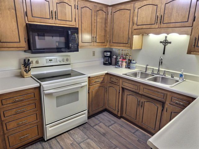 940 BABCOCK STREET, Neenah, WI 54956