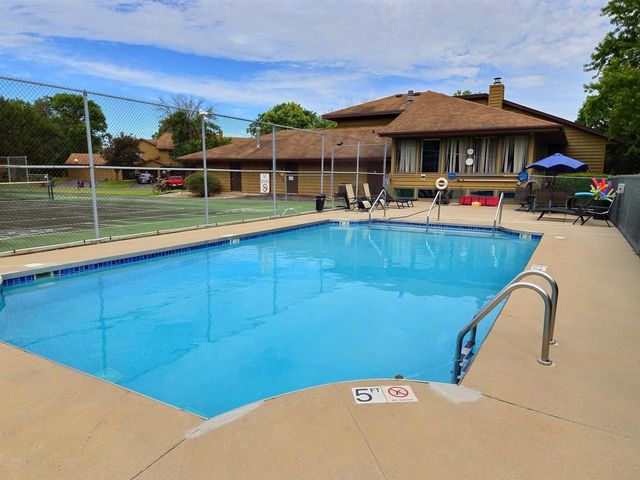 940 BABCOCK STREET, Neenah, WI 54956