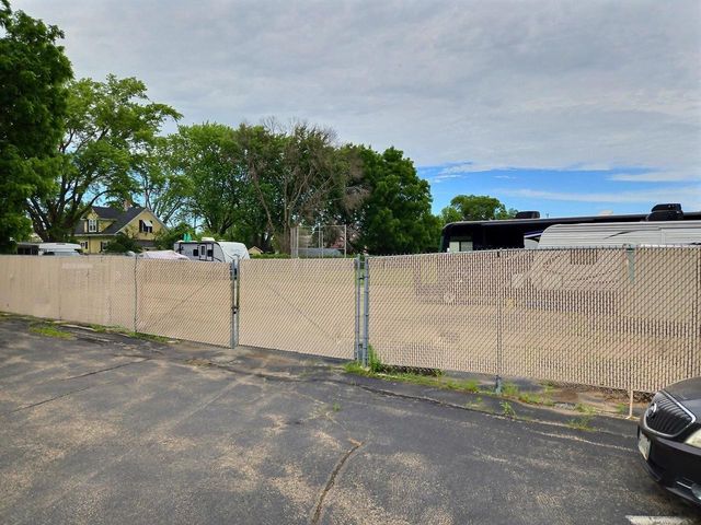 940 BABCOCK STREET, Neenah, WI 54956