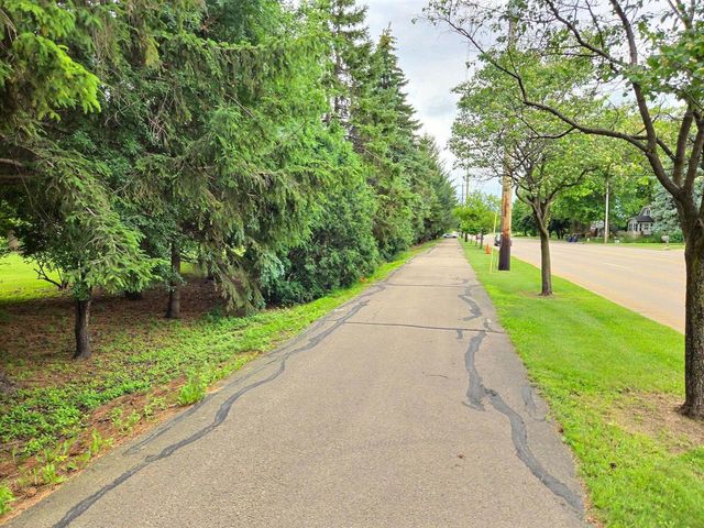 940 BABCOCK STREET, Neenah, WI 54956