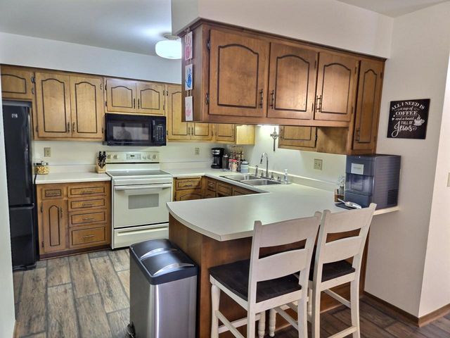 940 BABCOCK STREET, Neenah, WI 54956
