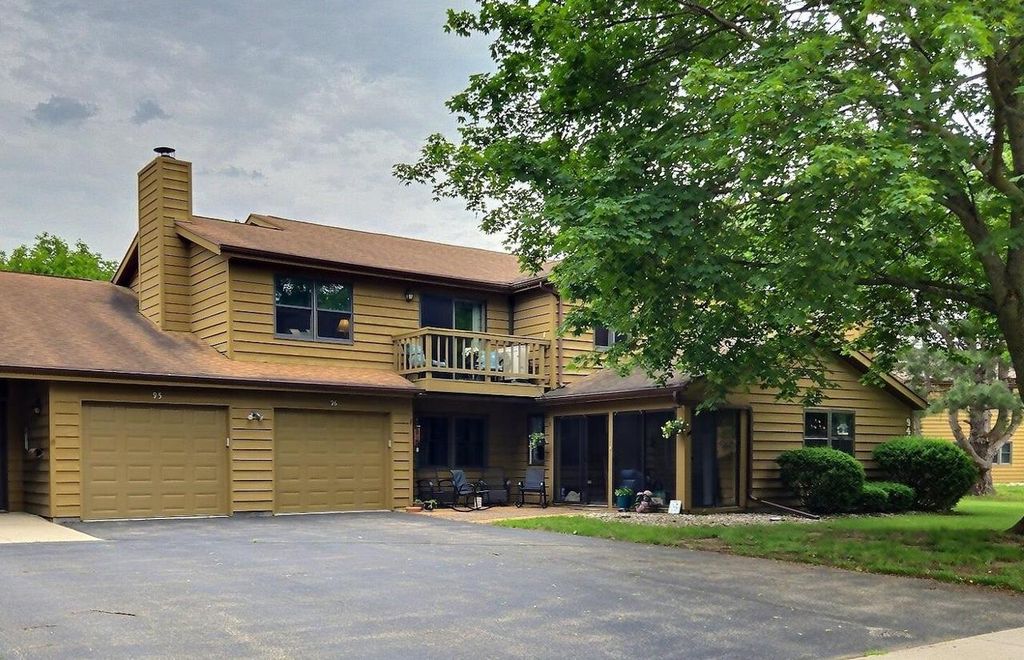 940 BABCOCK STREET, Neenah, WI 54956