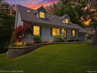 11922 Cody Creek Court, South Lyon, MI 48178