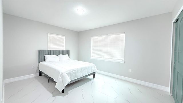 4312 E GROVE VIEW AVENUE, Tampa, FL 33617