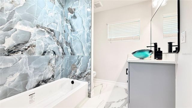 4312 E GROVE VIEW AVENUE, Tampa, FL 33617