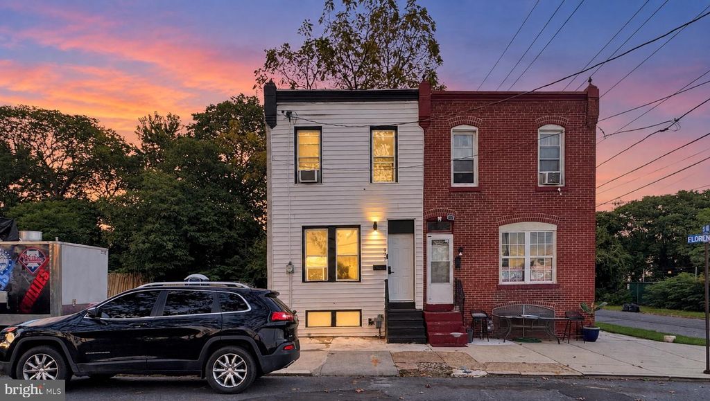 977 FLORENCE ST S, CAMDEN, NJ 08104 — exterior