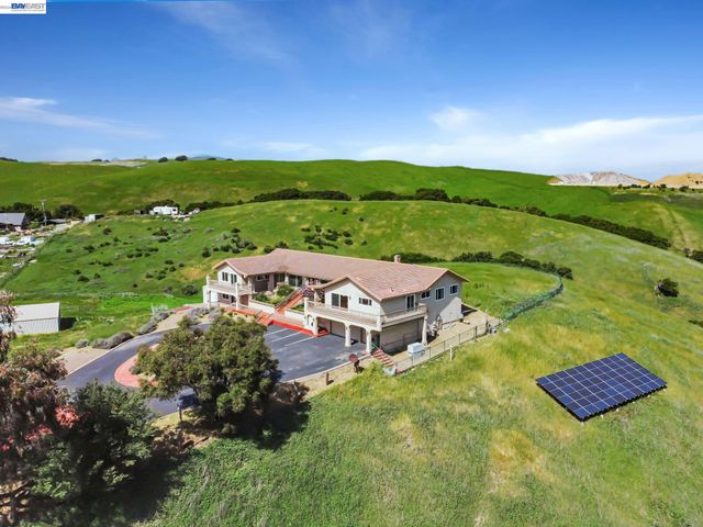 41794 Vargas Rd, Fremont, CA 94539