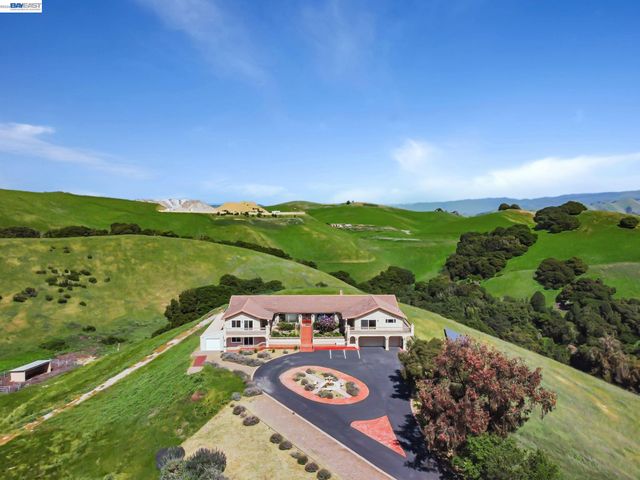 41794 Vargas Rd, Fremont, CA 94539