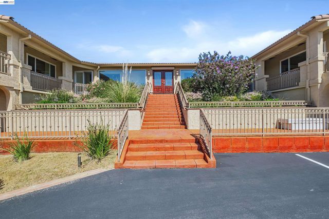 41794 Vargas Rd, Fremont, CA 94539